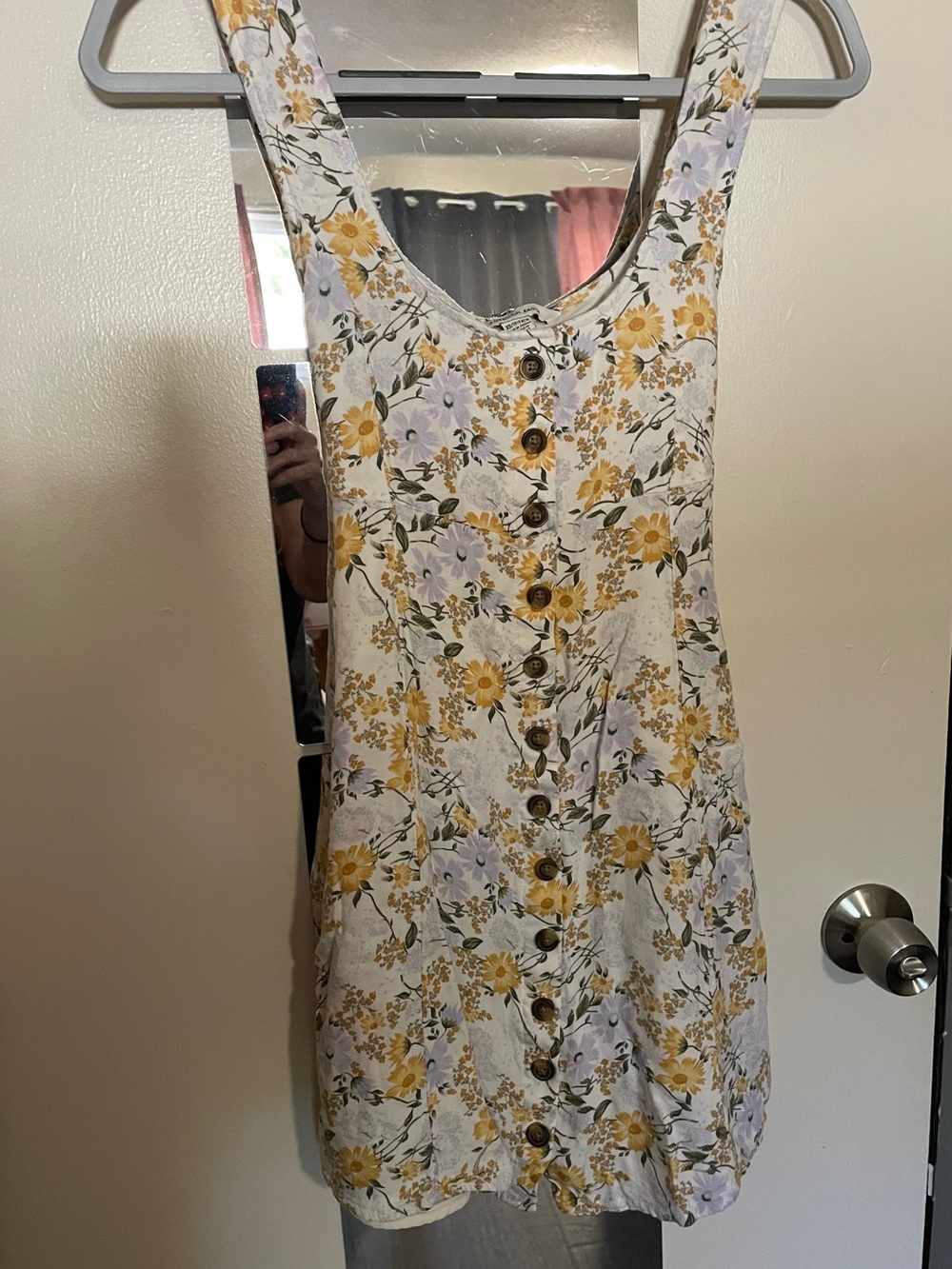 American Eagle size XS womens summer romper/shorts like new Looks like a dress
